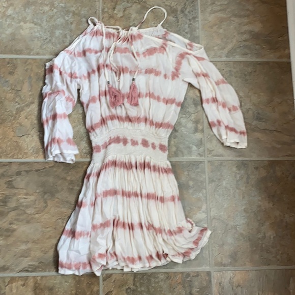 Tiare Hawaii Dresses & Skirts - Cover up
